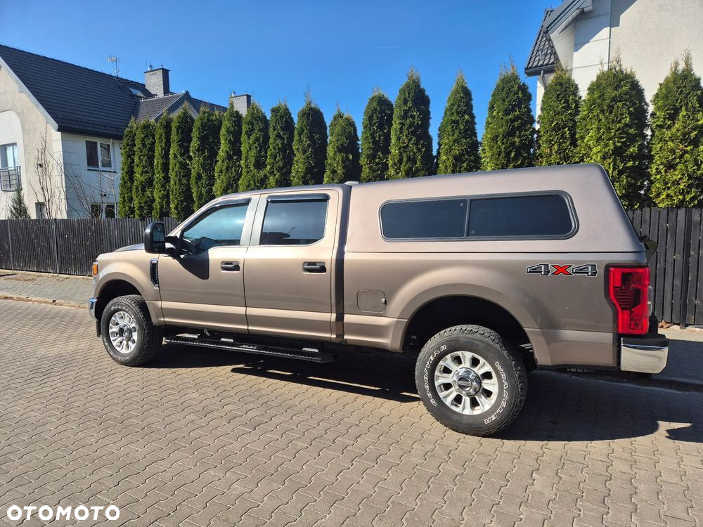 Ford F250 - 4