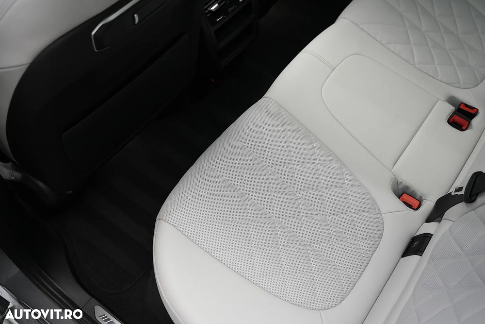 BMW X5 M M60i xDrive AT MHEV - 20