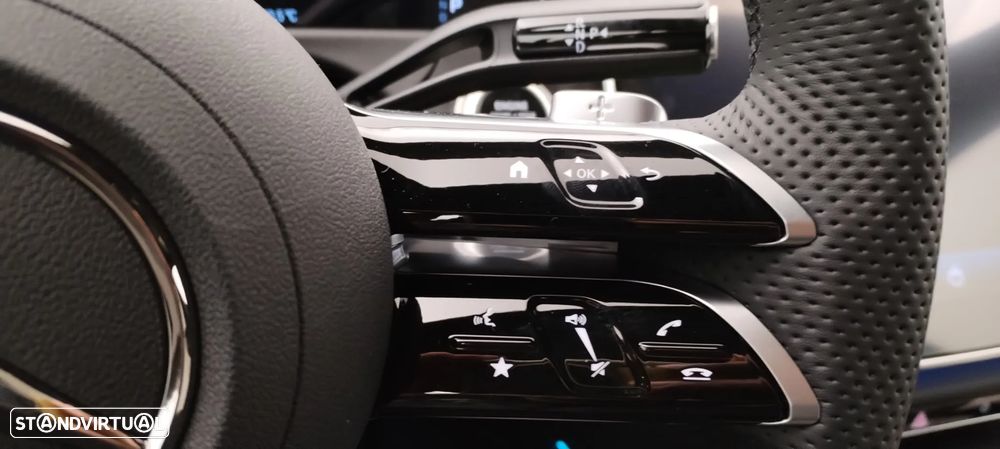 Mercedes-Benz E 300 Standard - 21