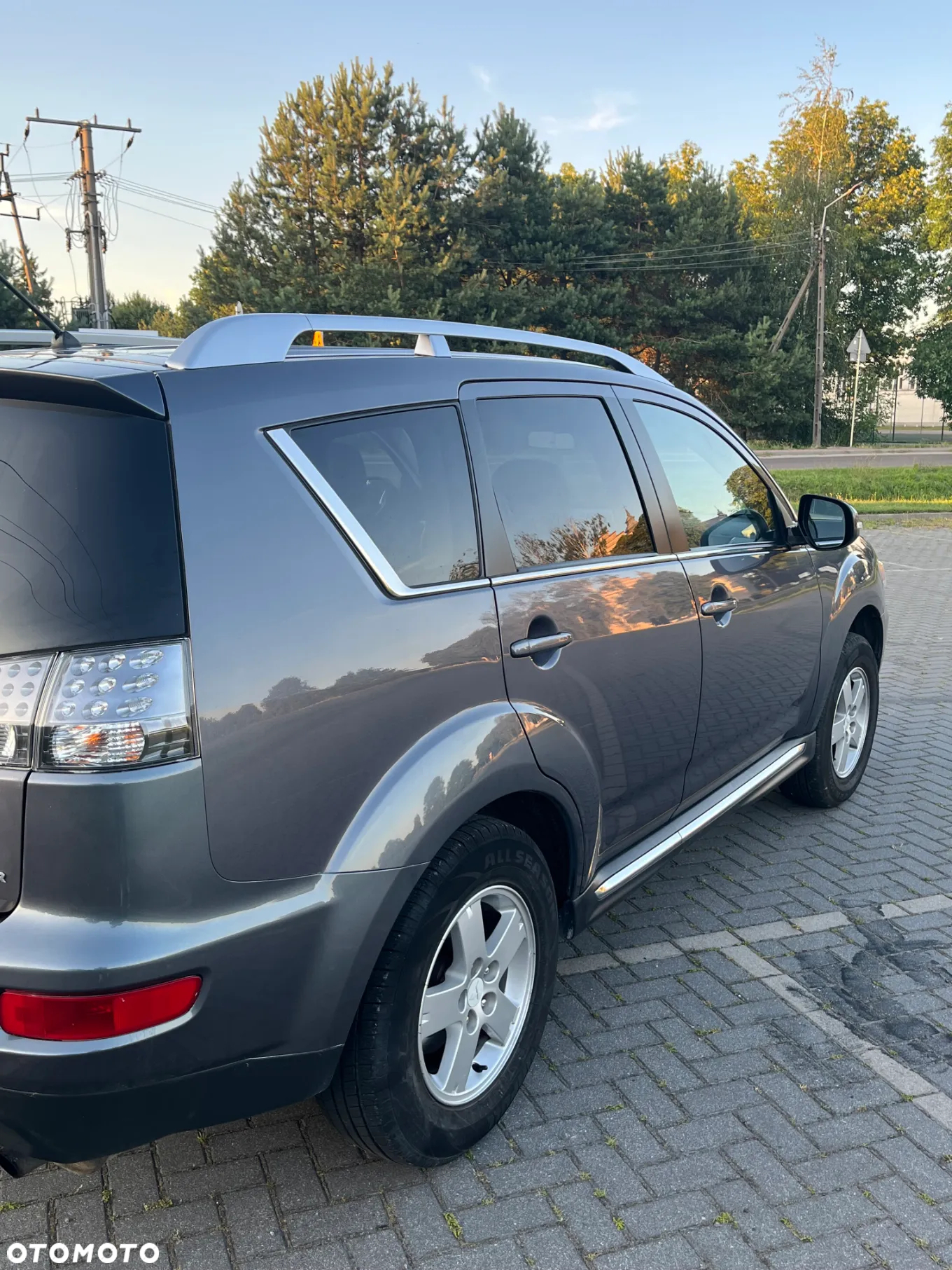 Mitsubishi Outlander 2.0 Intense 2WD EU5 CVT - 6