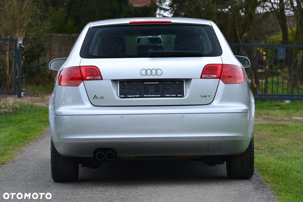 Audi A3 Sportback 1.4 TFSI Attraction - 9