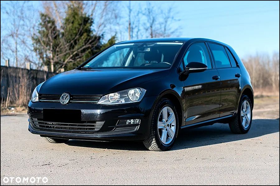 Volkswagen Golf - 11