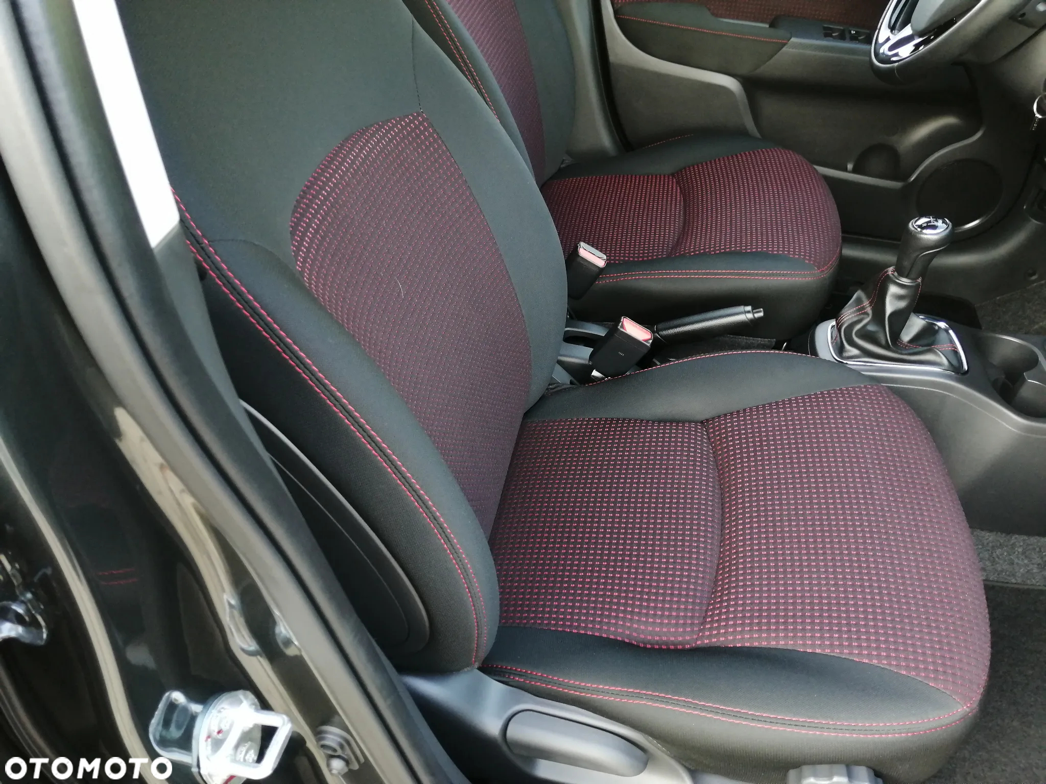 Mitsubishi Space Star AS&G 1.2 Select+ Black - 29