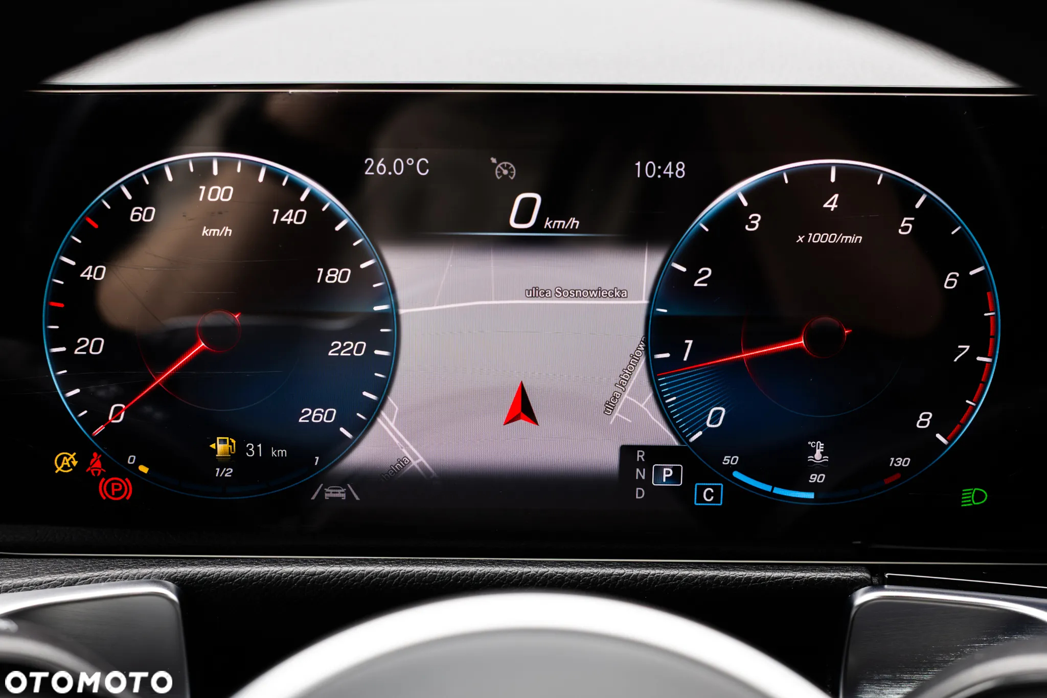 Mercedes-Benz GLB 200 7G-DCT - 31