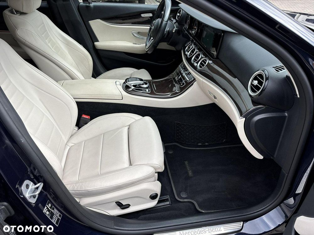 Mercedes-Benz Klasa E 200 d Business Edition 9G-TRONIC - 17