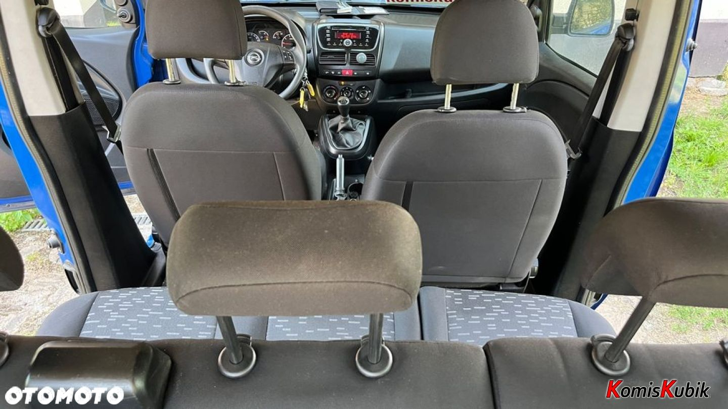 Opel Combo - 16