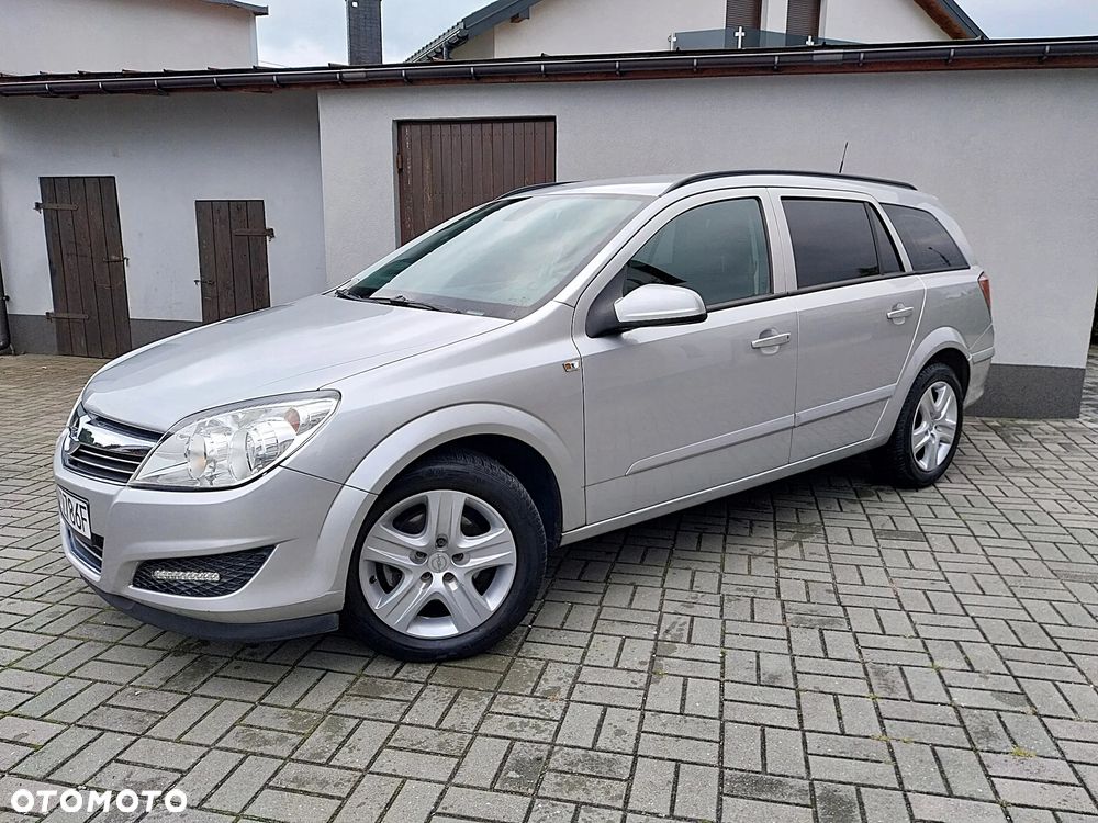 Opel Astra 1.6 Caravan Edition - 2