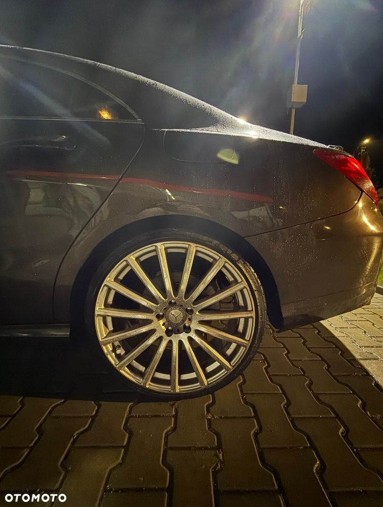 Mercedes-Benz CLA 250 4-Matic - 6