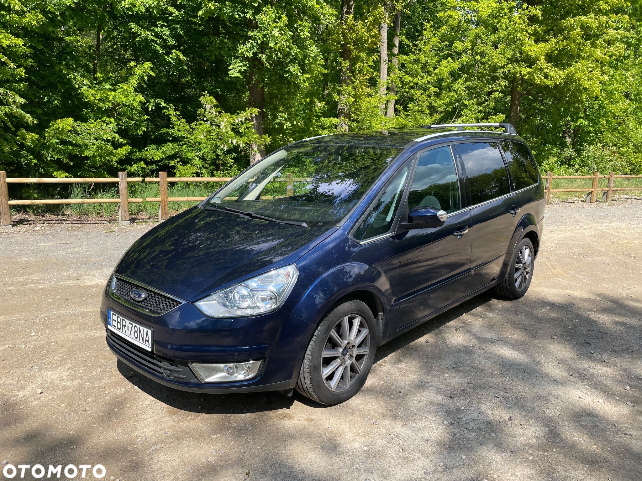 Ford Galaxy 2.0 Ghia - 1