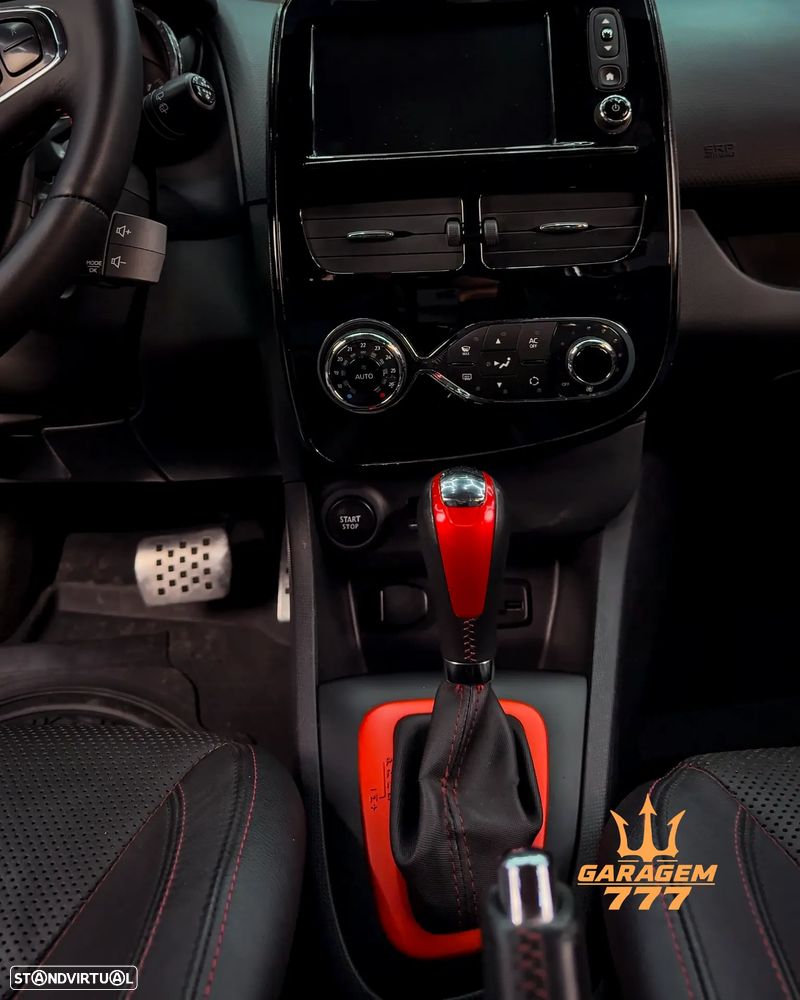 Renault Clio 1.6 Turbo R.S. EDC Sport - 22