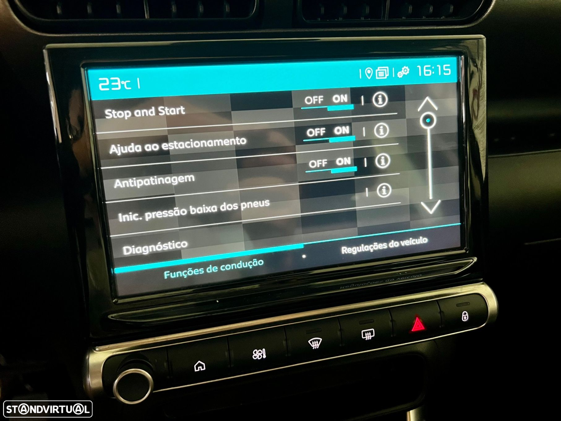 Citroën C3 Aircross 1.2 PureTech Shine - 25