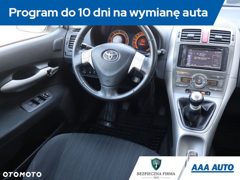 Toyota Auris - 9