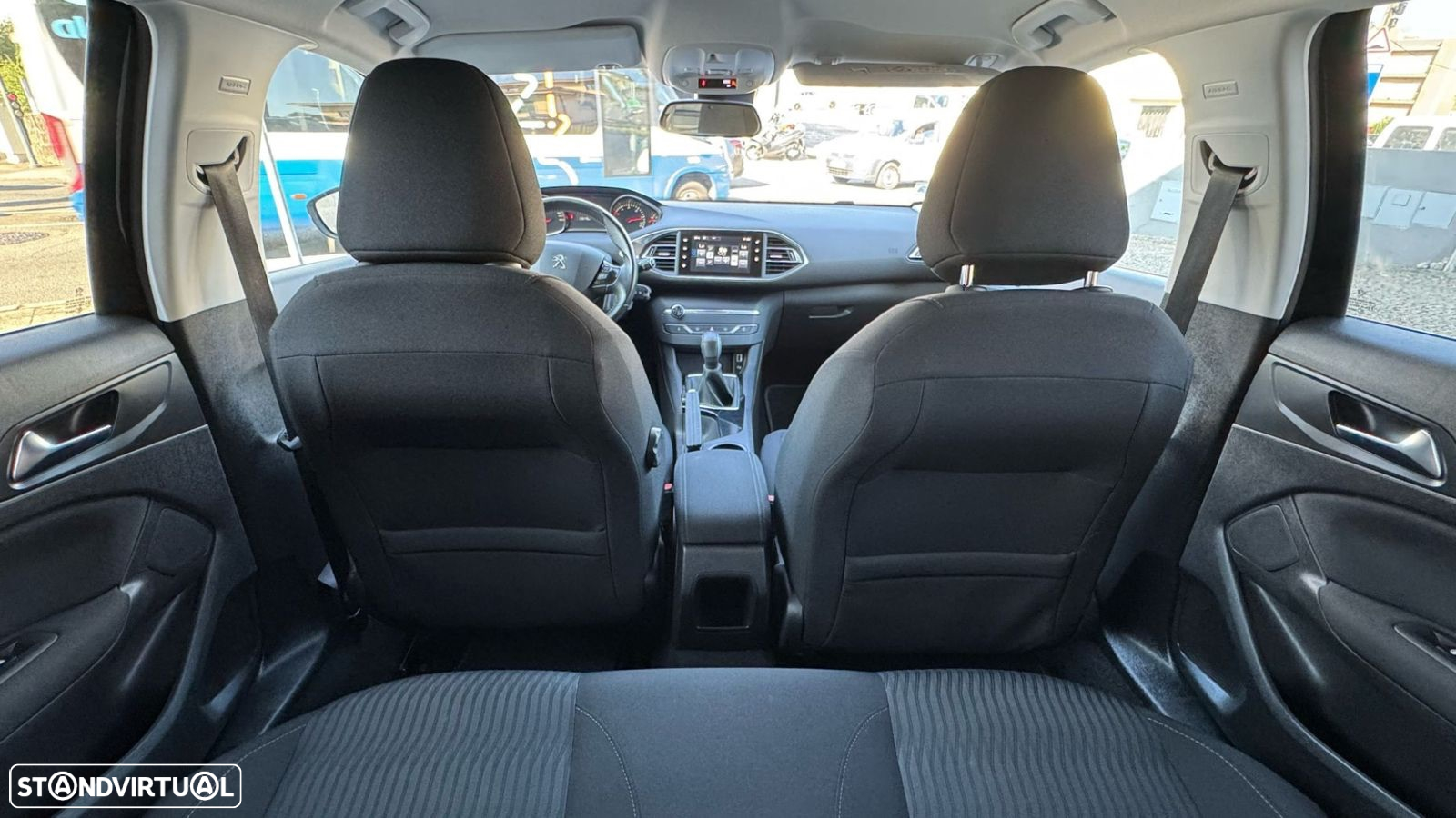 Peugeot 308 1.6 BlueHDi Active J17 - 16