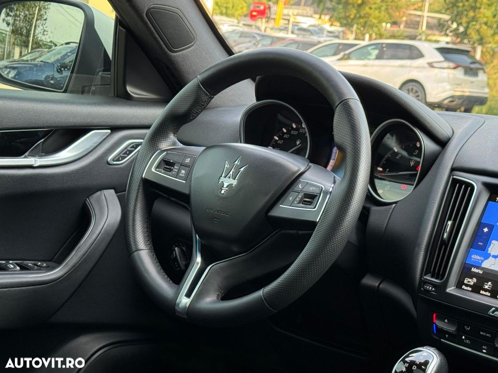 Maserati Levante - 8