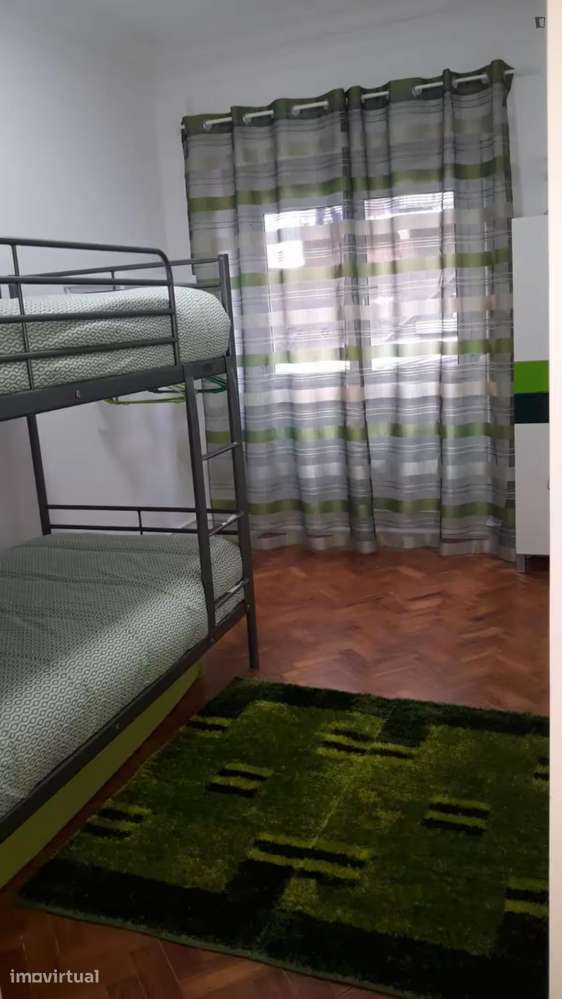 Quarto - localizado em Arroios Lisbon - Grande imagem: 5/11
