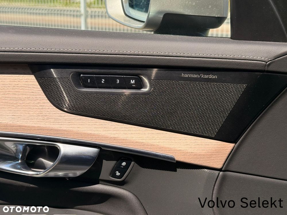 Volvo XC 90 - 39