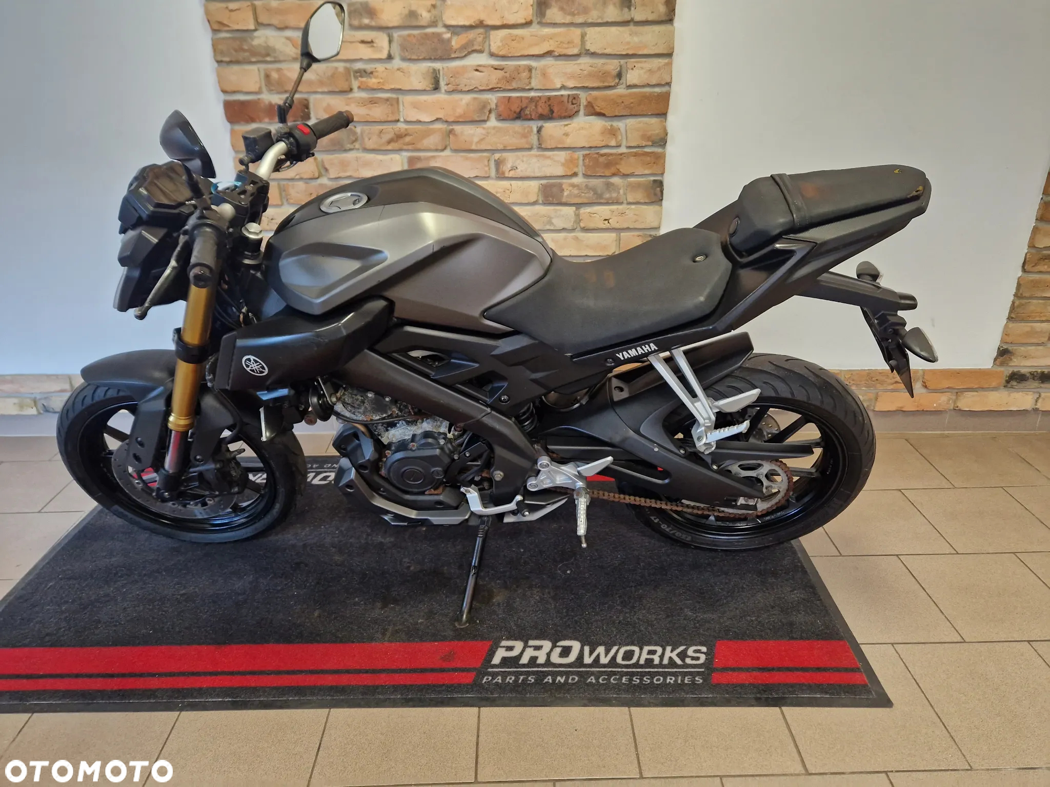 Yamaha MT - 8