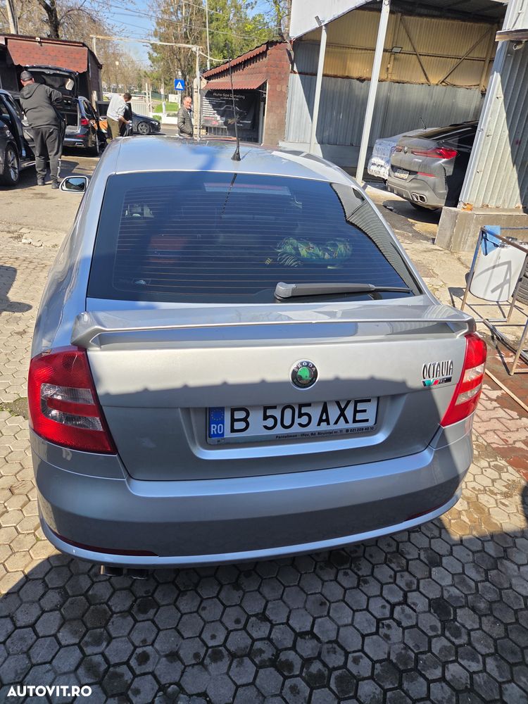 Skoda Octavia 2.0 TFSI RS - 5