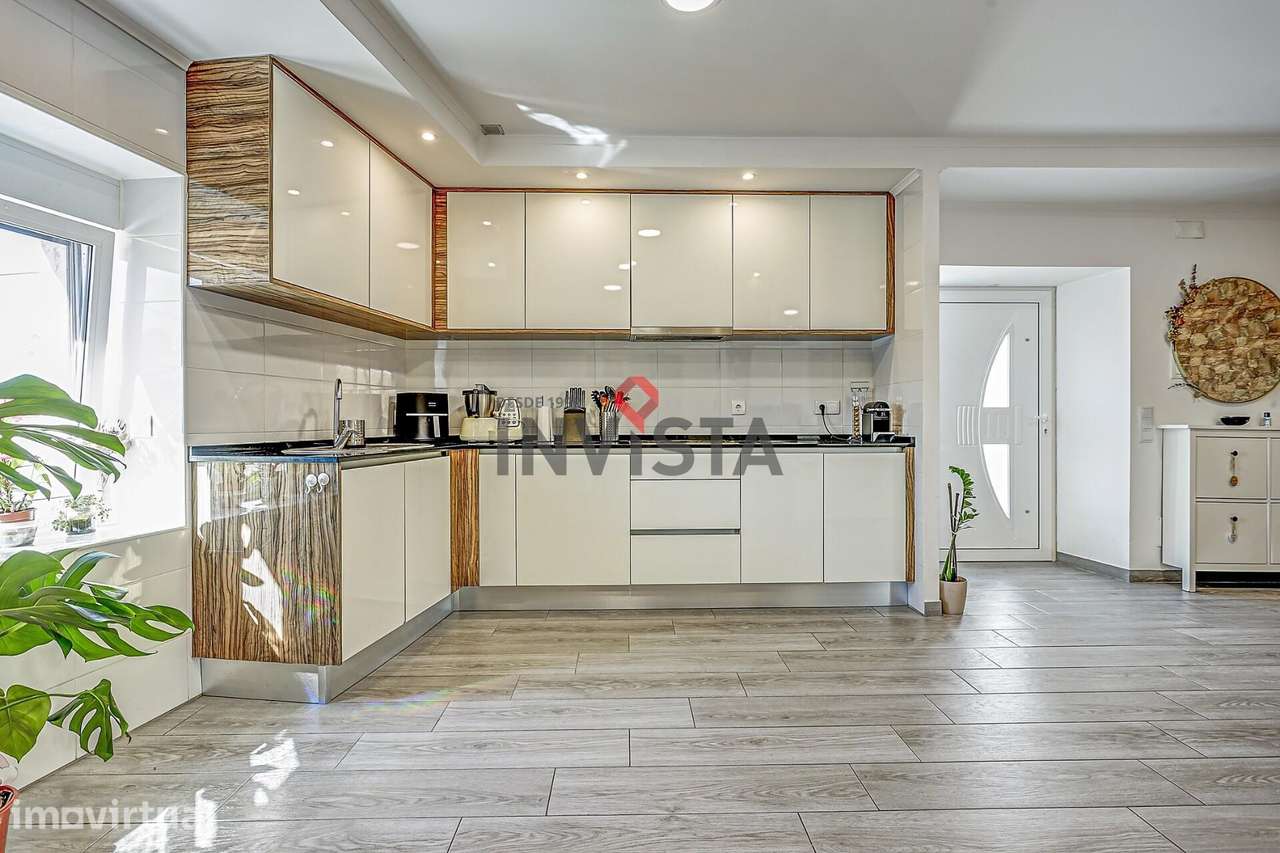Moradia T3 Térrea com 2 Suites | Centro de Alverca - Grande imagem: 5/32