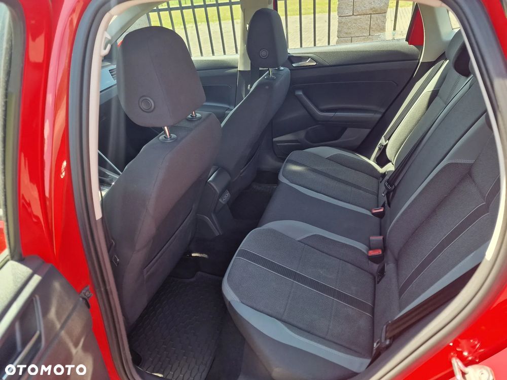 Volkswagen Polo 1.0 TSI Highline DSG - 4