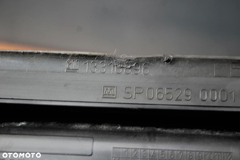 KIEROWNICA PROWADNICE WLOTY POWIETRZA KOMPLET OPEL ASTRA J GTC 13310901 13337114 13310896 13337115 13254514 - 11