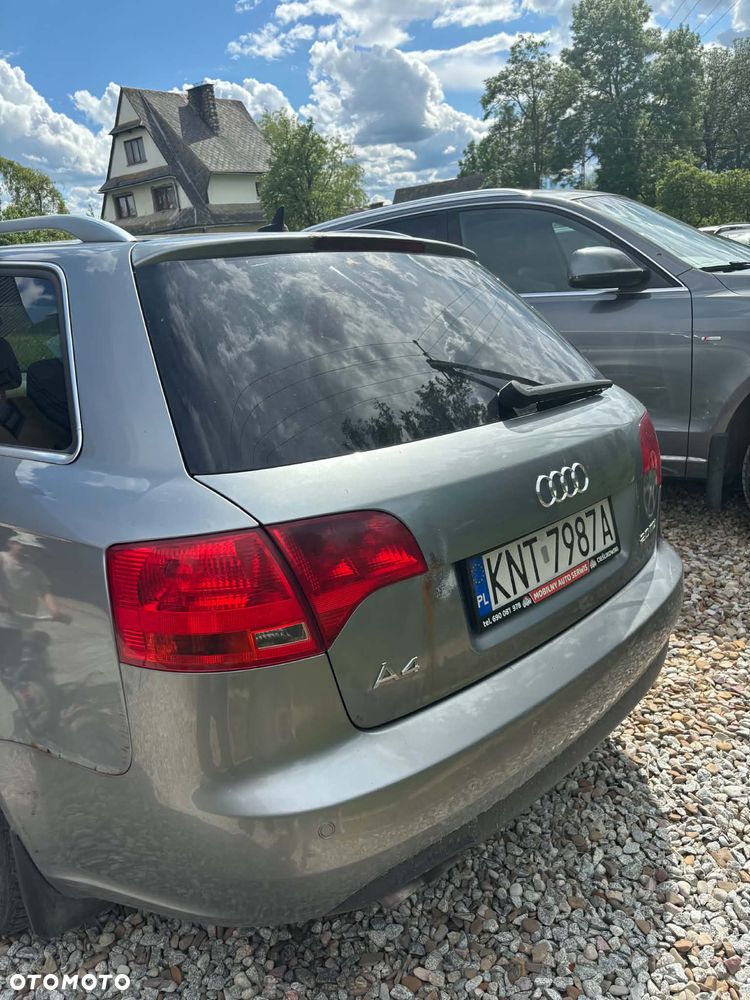 Audi A4 Avant - 4