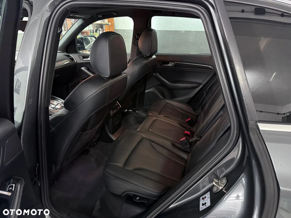 Audi SQ5 - 11