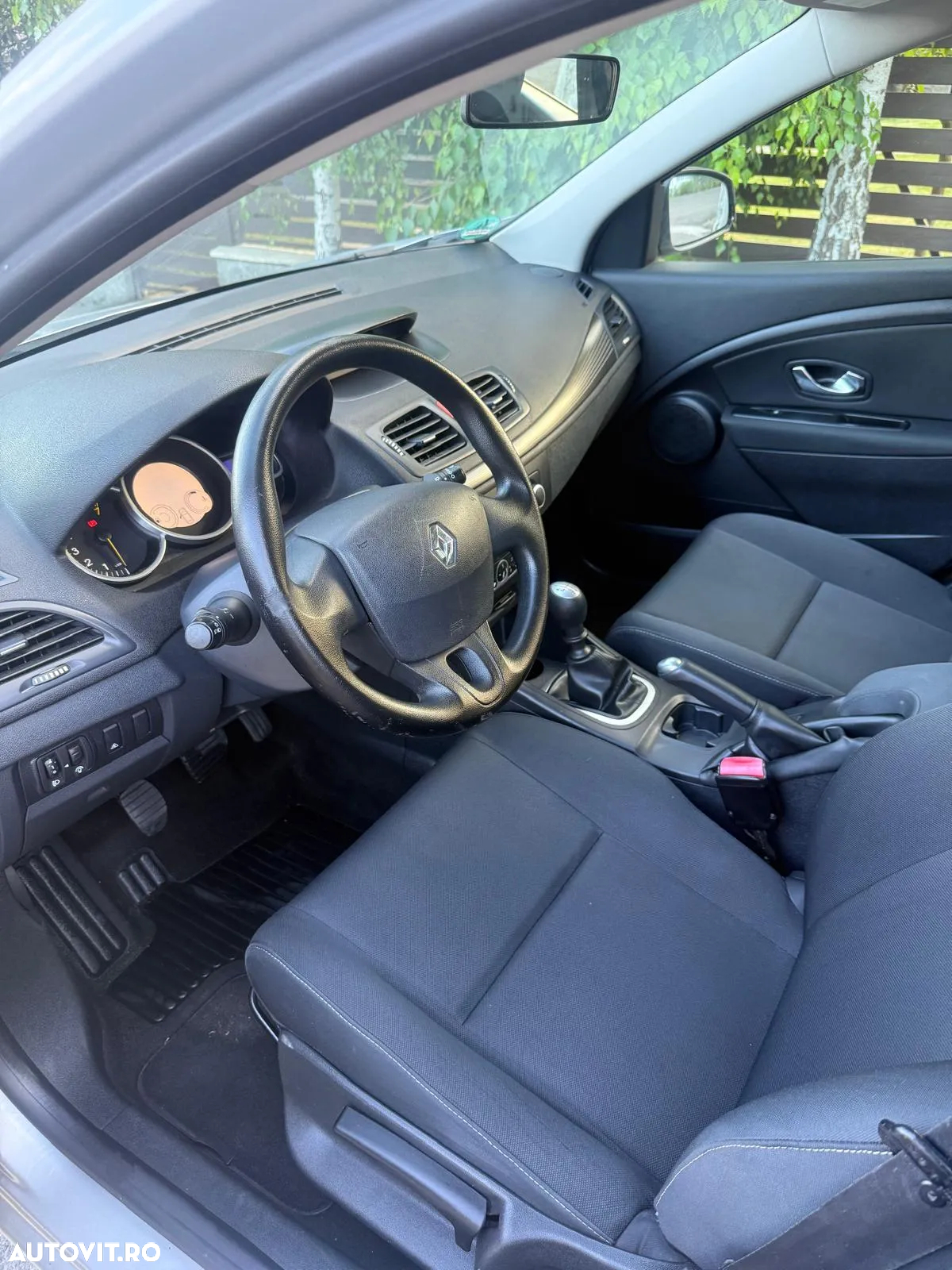 Renault Megane Estate 1.4 TCe Privilege - 7