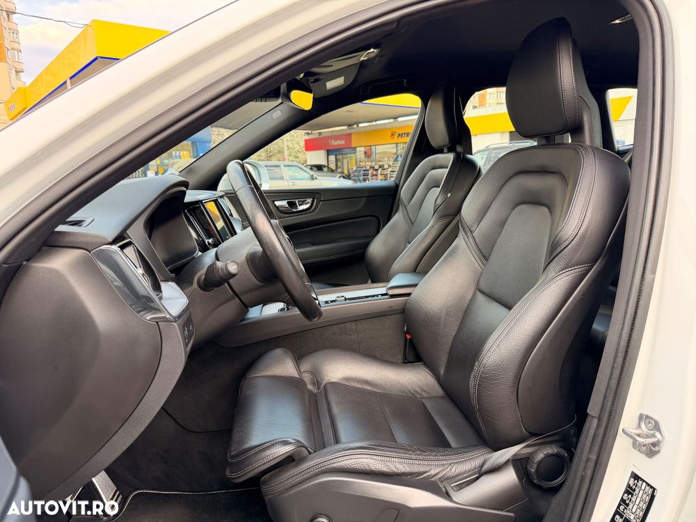 Volvo XC 60 D4 AWD Geartronic RDesign - 5