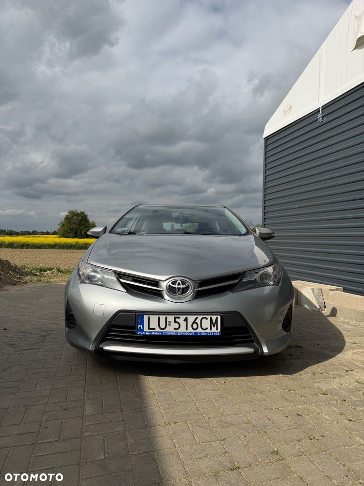 Toyota Auris 1.4 D-4D Active - 5