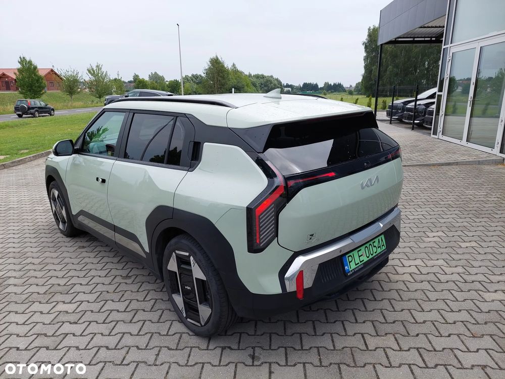 Kia EV3 - 3