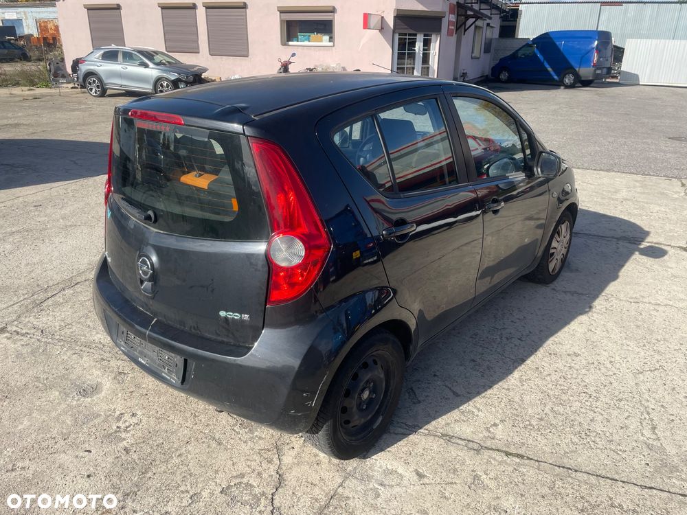 Opel Agila 1.0 - 6