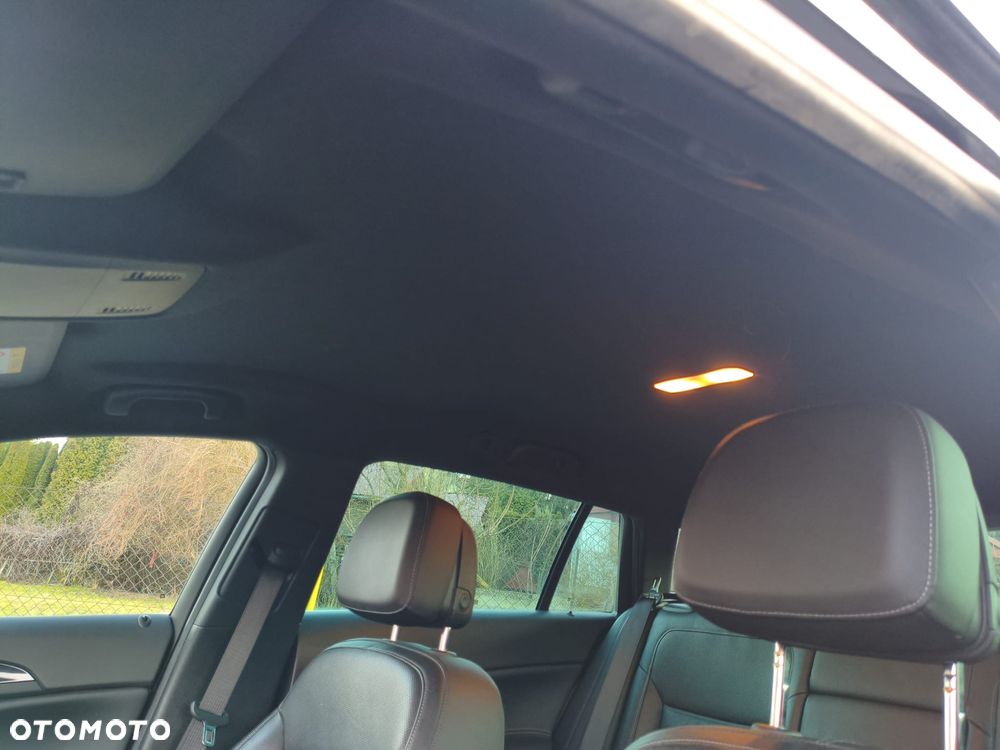 Opel Insignia 2.0 CDTI Cosmo ecoFLEX S&S - 11