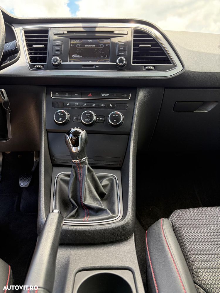 Seat Leon 2.0 TDI DPF Ecomotive FR - 13