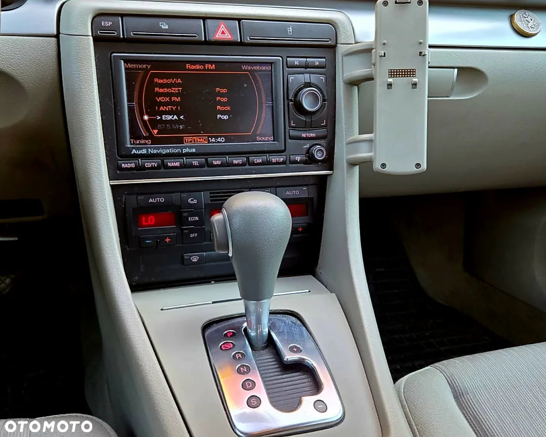 Audi A4 2.0 Multitronic - 13