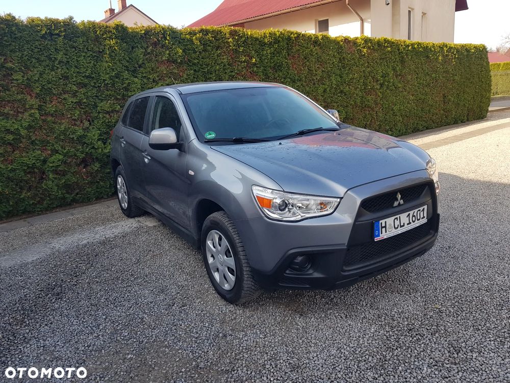 Mitsubishi ASX - 3