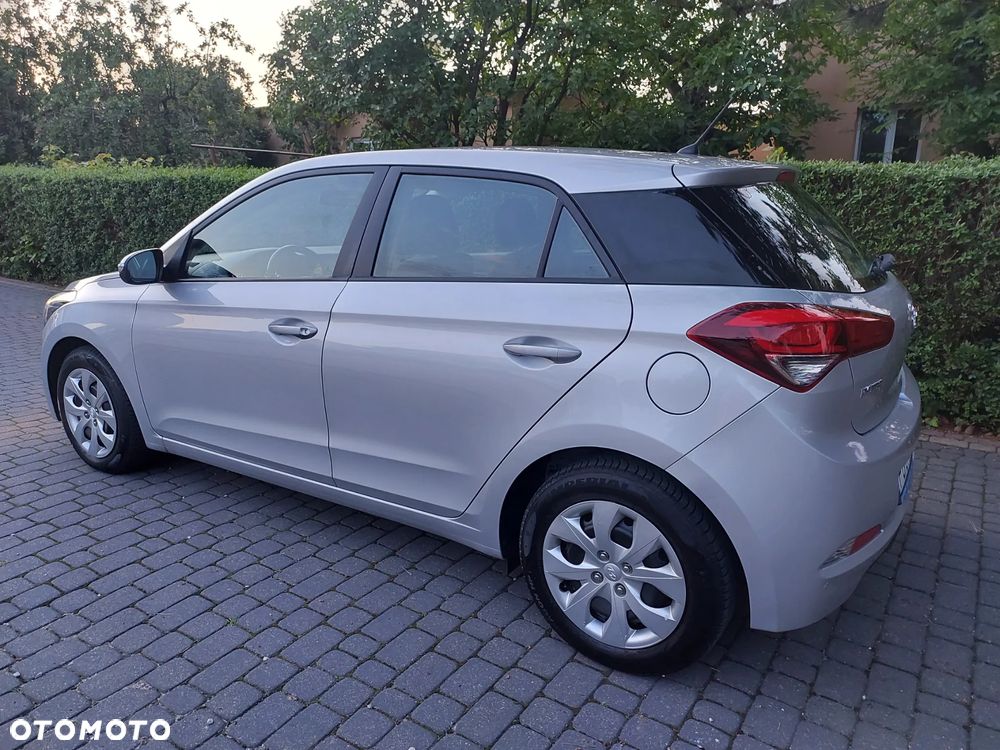 Hyundai i20 1.2 BlueDrive Classic + - 2