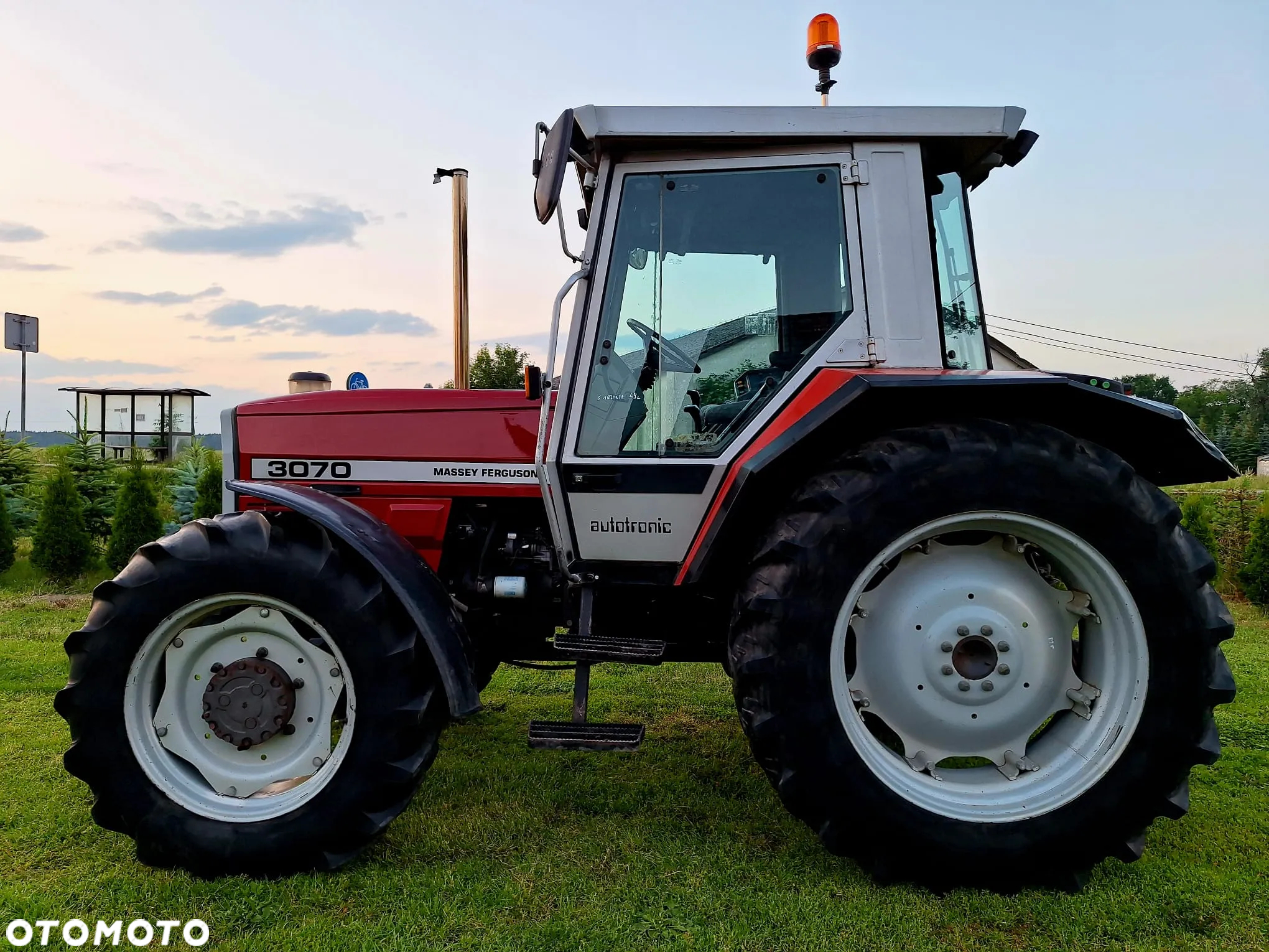 Massey Ferguson 3070 - 5