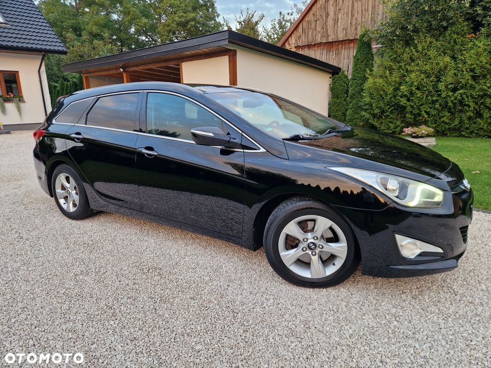 Hyundai i40 i40cw 1.7 CRDi Automatik Fifa World Cup Edition - 26