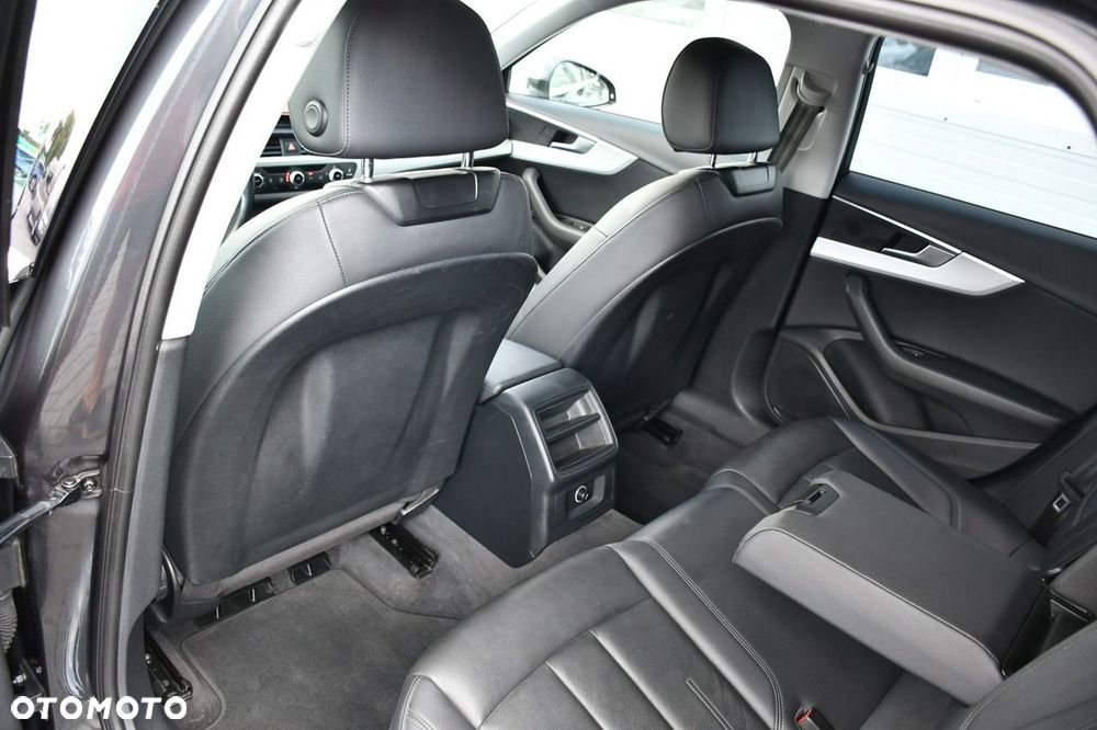 Audi A4 Avant 2.0 TDI ultra S tronic design - 29