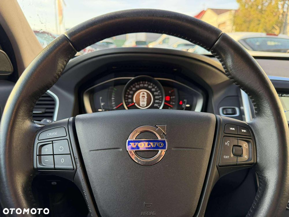 Volvo XC 60 D3 Summum - 17