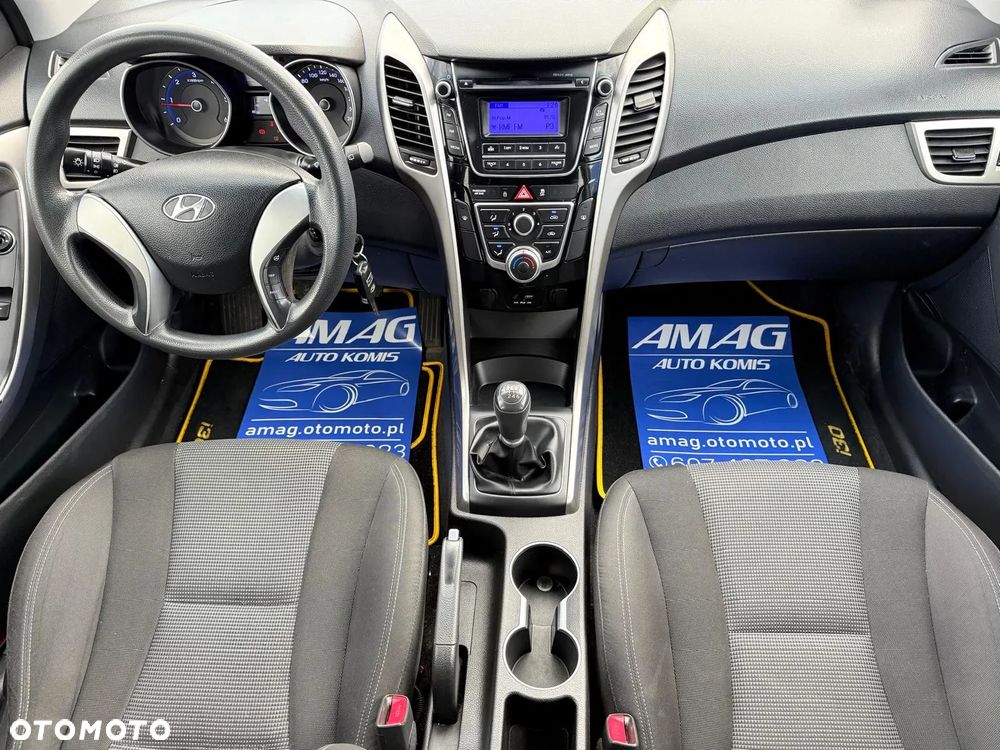 Hyundai i30 1.6 D Classic + - 18