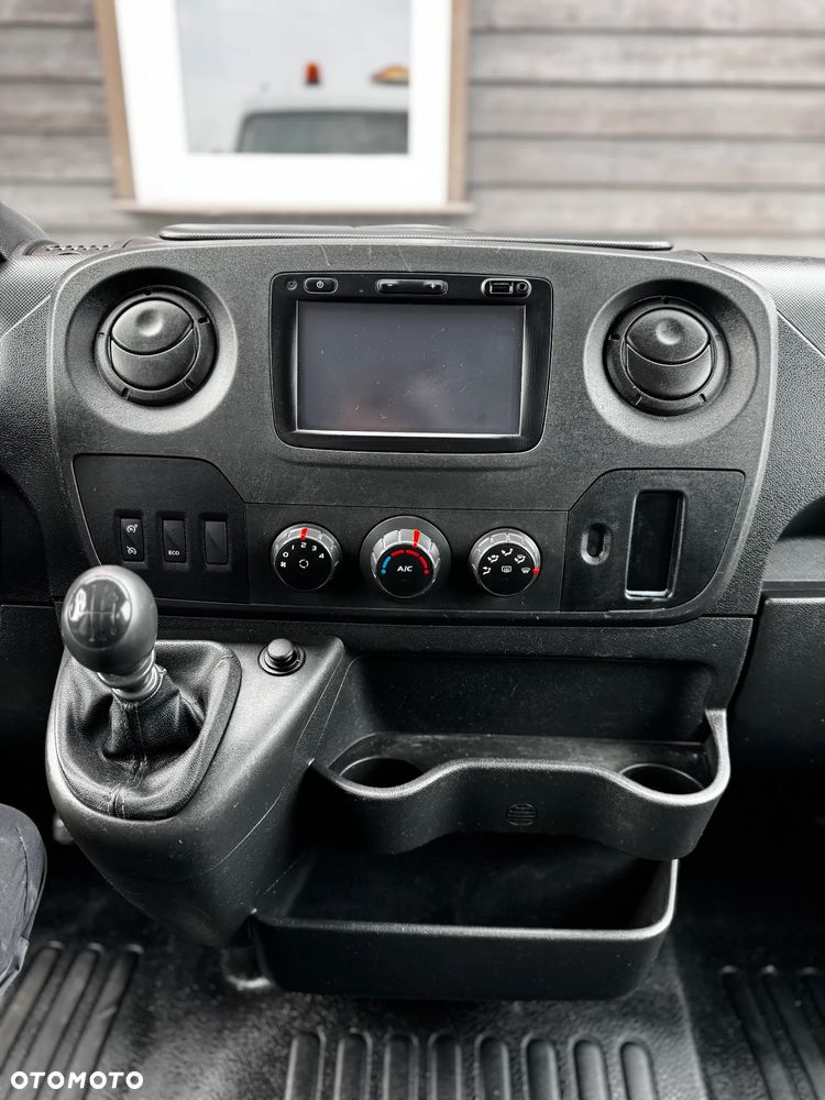 Renault Master - 30