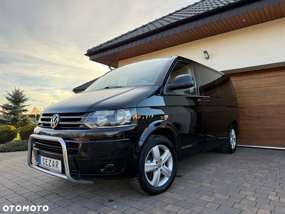 Volkswagen Multivan - 1