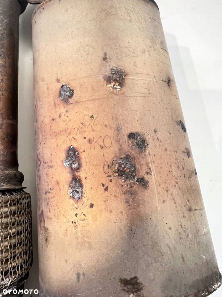 Audi TT TTS 8J Mk2 2008 1K0 118 CC Tłumik środkowy TFSI 2.0 BWA COUPE - 3