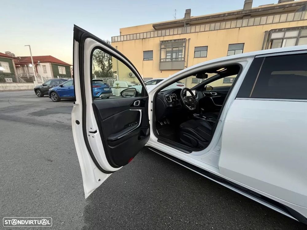 Kia ProCeed 1.0 T-GDI GT Line - 26