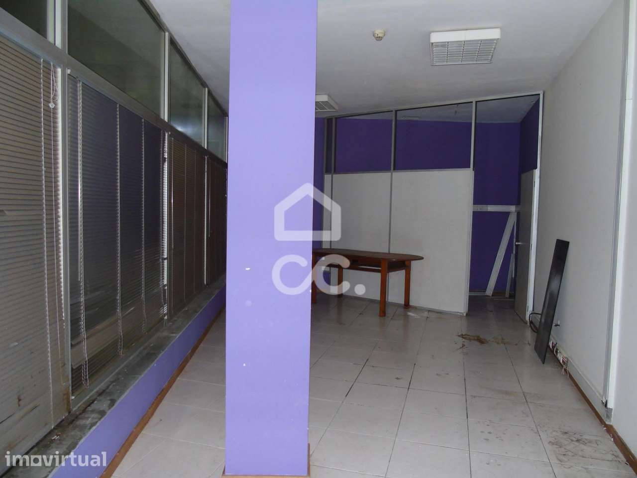 Loja em espaço comercial em Selho (S. Jorge), Guimarães - Grande imagem: 3/9