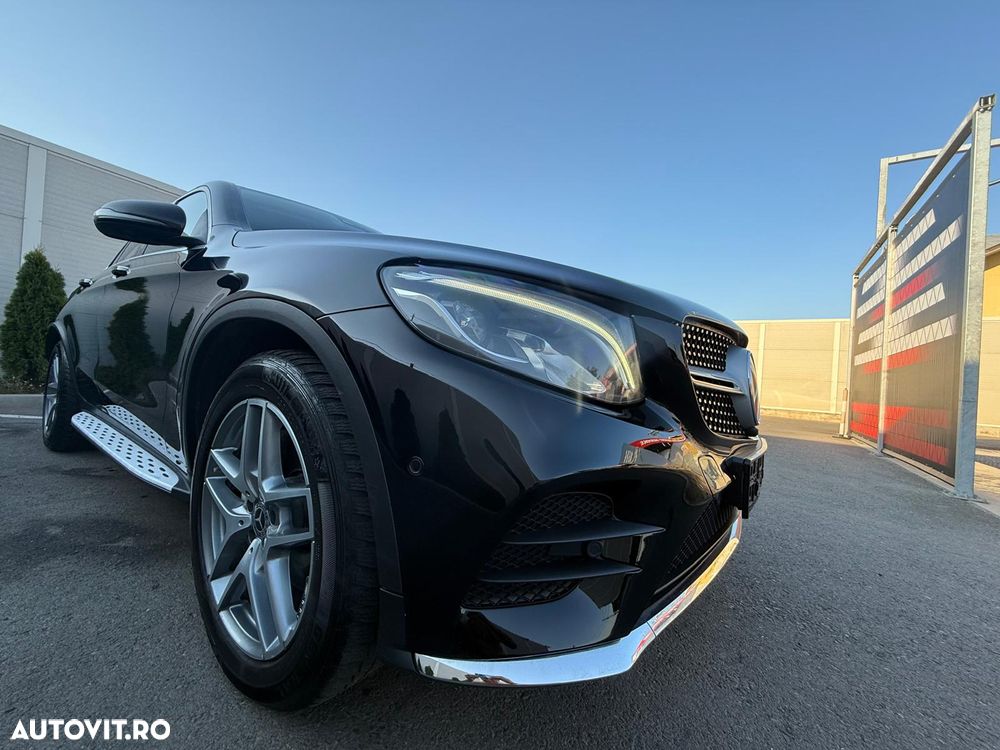 Mercedes-Benz GLC Coupe 220 d 4Matic 9G-TRONIC AMG Line - 4