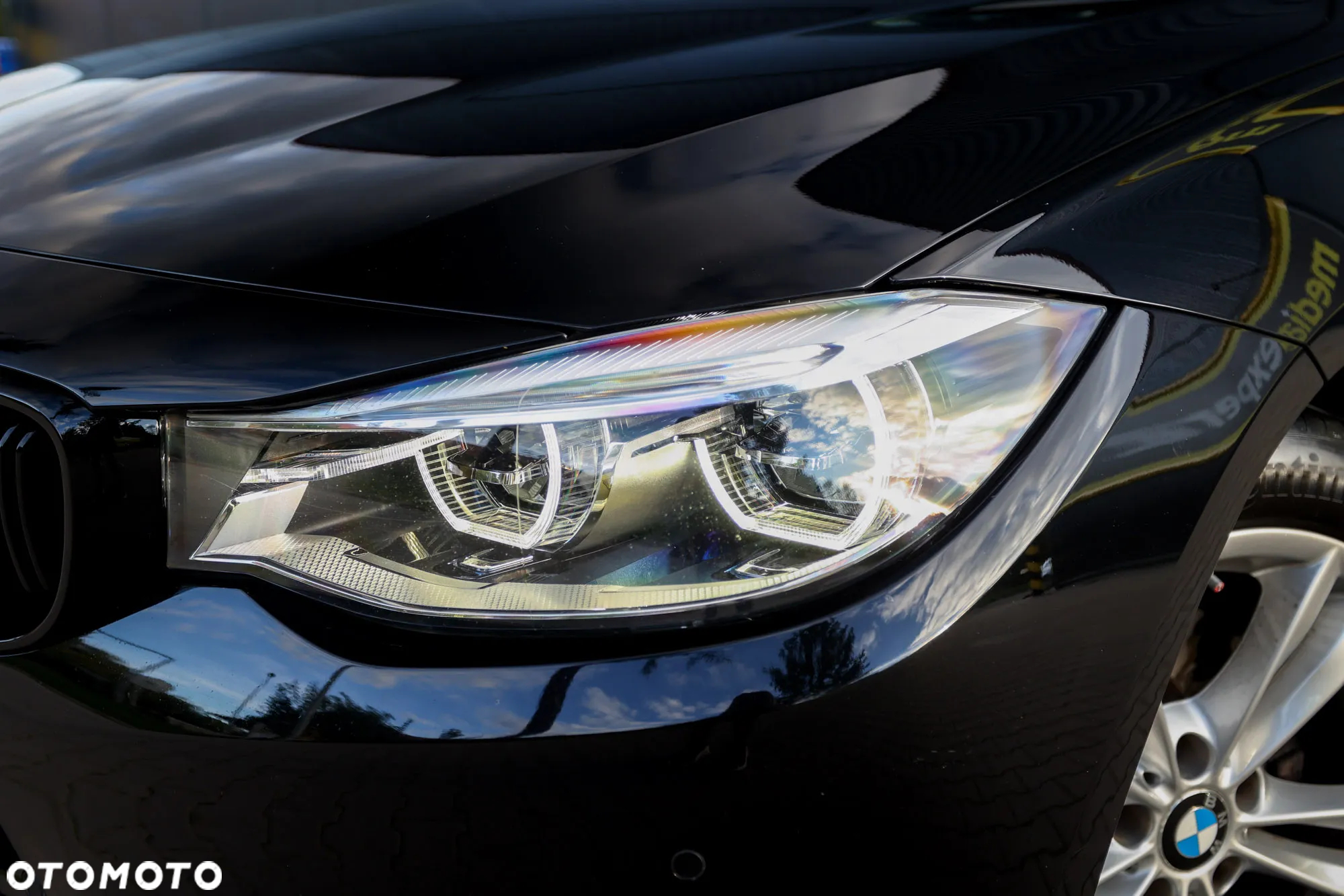 BMW 3GT 330i xDrive GT M Sport - 10