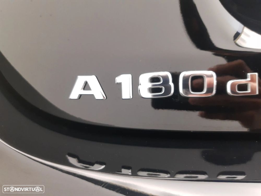 Mercedes-Benz A 180 d AMG Line Aut. - 30